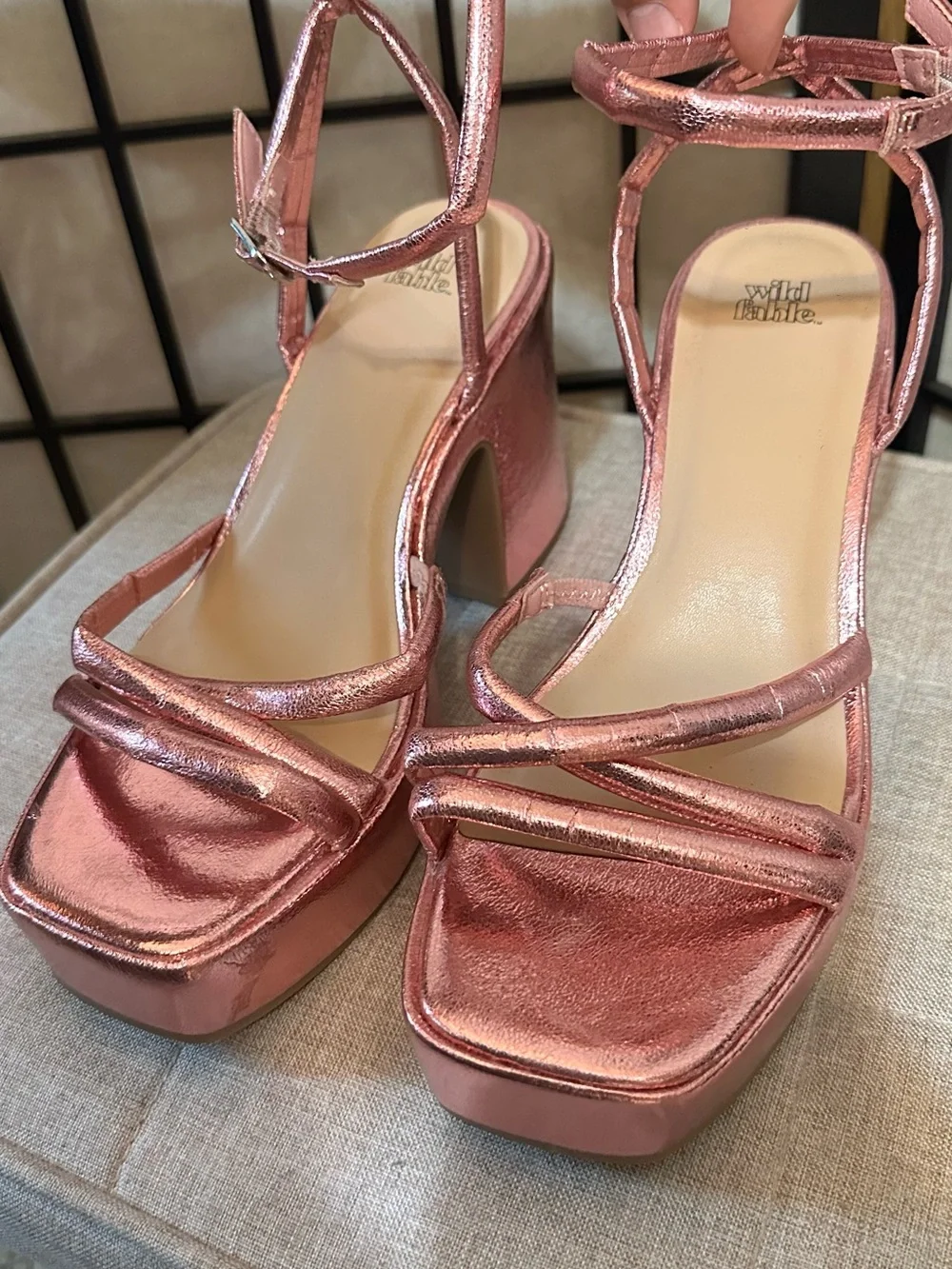 WILD FABLE Metallic Chunky Platform Block Square Toe Heel Sandals NWOT